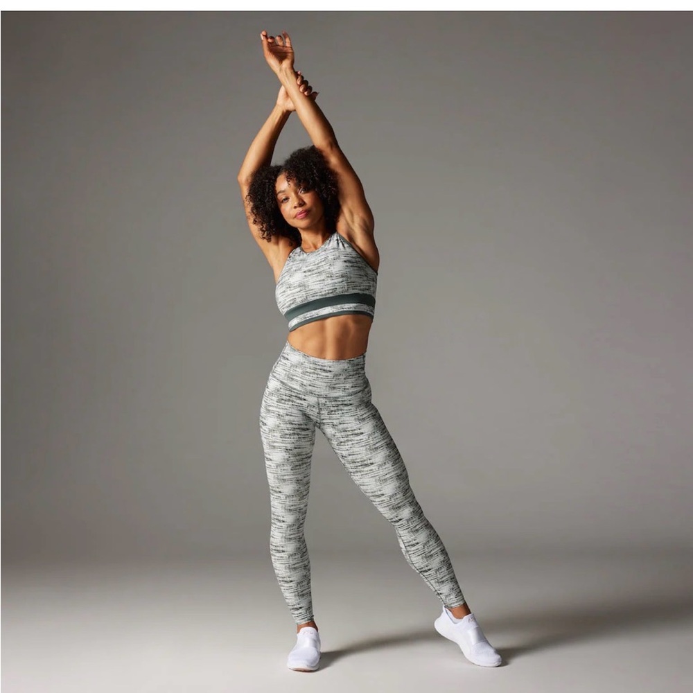 TAVI - High Waisted Tight/legging - Concrete/gray - NWT